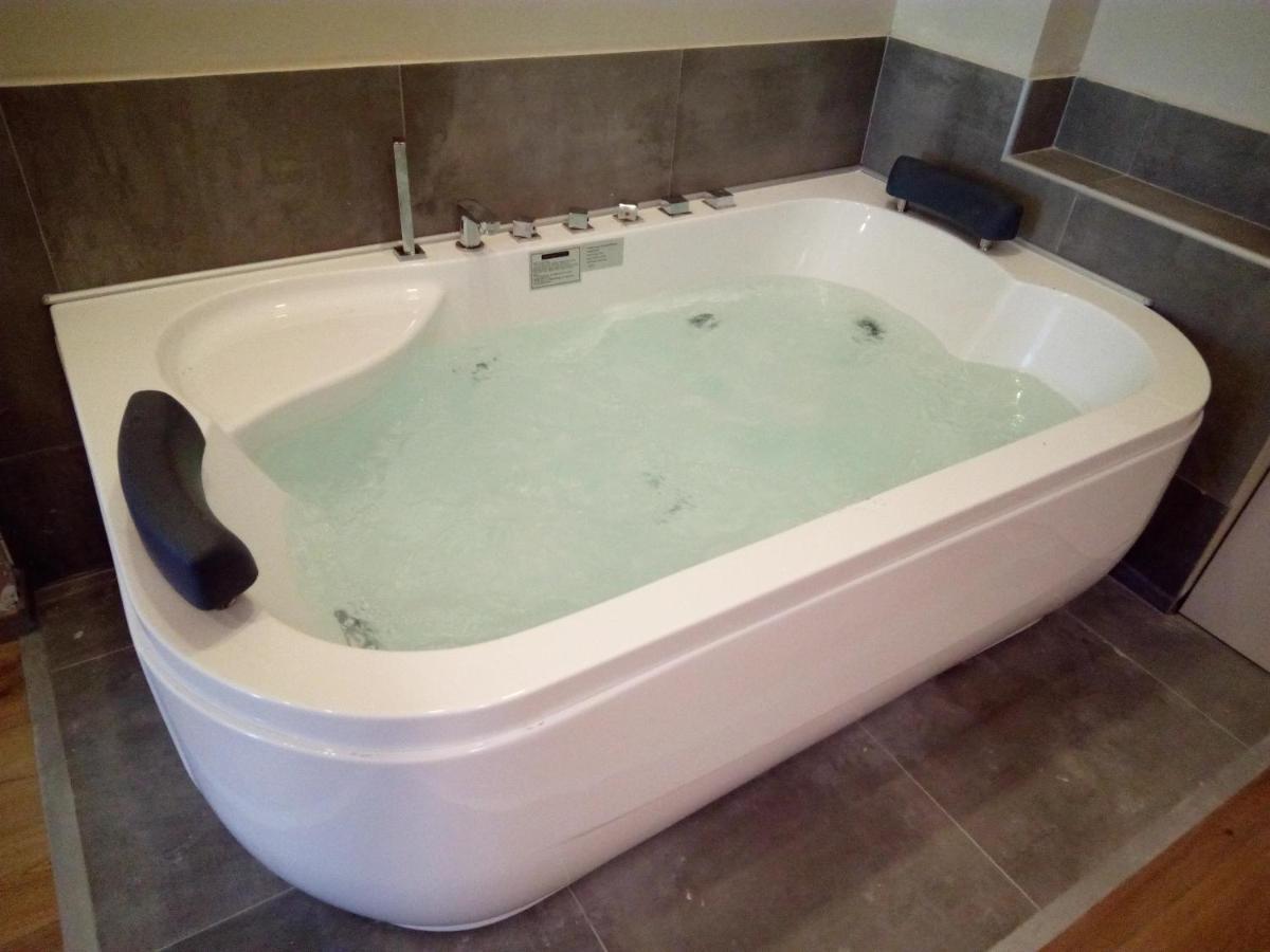 Family Luxury Apartment 干尼亞 外观 照片